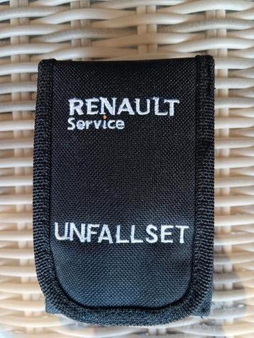 Te koop een unieke ongeluk set van Renault.  beschikbaar voor biedingen