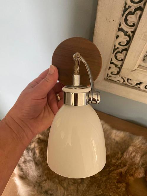 Wandlampjes 4 stuks porseleine kapjes, Huis en Inrichting, Lampen | Wandlampen, Gebruikt, Ophalen of Verzenden