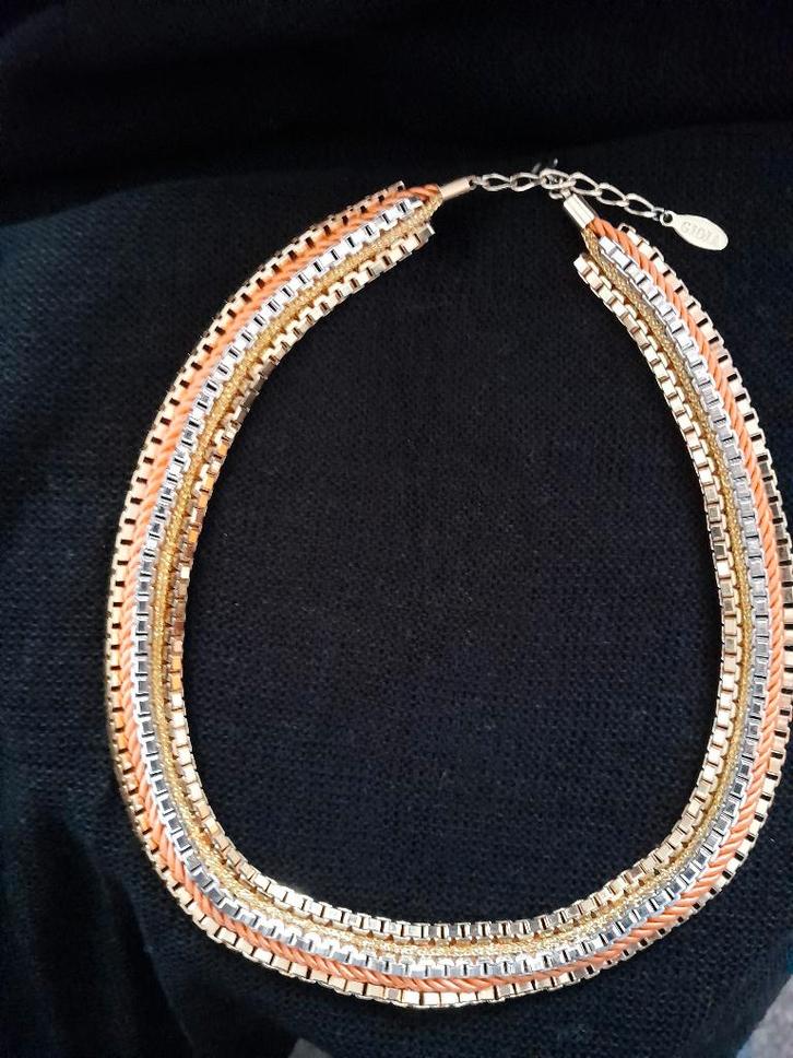 Elegante Gioia ketting met kleur accenten, Sieraden, Tassen en Uiterlijk, Kettingen, Zo goed als nieuw, Overige materialen, Overige kleuren