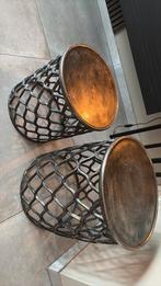 2 ijzeren bijzet tafeltjes., Ophalen, Minder dan 55 cm, Rond, Zo goed als nieuw