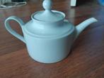 Wit porseleinen theepot ca. 14 cm hoog, Overige typen, Ophalen of Verzenden, Zo goed als nieuw, Effen