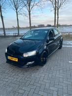 Volkswagen Polo 1.2 TSI 77KW 2011 Zwart, Auto's, Voorwielaandrijving, Parkeersensor, Stof, 40 €/maand