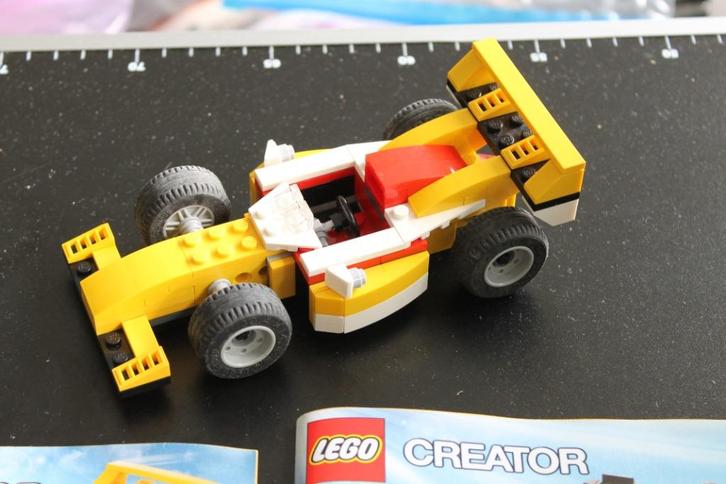 lego creator sportwagen 31002  (3 sets in 1), Kinderen en Baby's, Speelgoed | Duplo en Lego, Zo goed als nieuw, Lego, Complete set