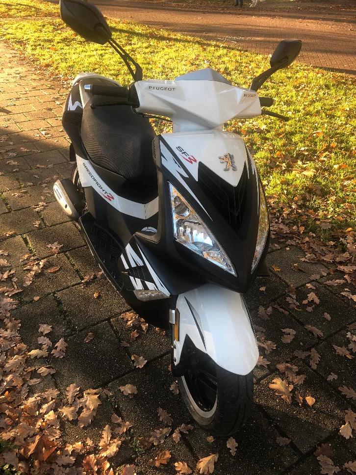 tk Peugeot Speedfight 3 4-takt 25km uitvoering, Fietsen en Brommers, Scooters | Peugeot, Zo goed als nieuw, Speedfight, Maximaal 25 km/u