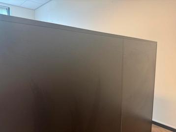 IKEA kast met schuifdeuren en slot zwart - afbeelding 7