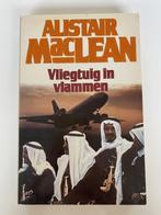 Alistair Maclean  -  Vliegtuig in Vlammen, Boeken, Ophalen of Verzenden, Zo goed als nieuw