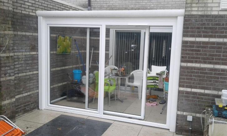 Voorraad. 2 delige schuifpuien in wit kunststof 2500 x 2150, Doe-het-zelf en Verbouw, Kozijnen en Schuifpuien, Nieuw, Schuifpui