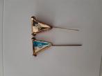 2 Speldjes vaandels, Verzamelen, Speldjes, Pins en Buttons, Ophalen of Verzenden, Zo goed als nieuw, Sport, Speldje of Pin