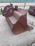 Diverse bakken en lepels CW 30 /gaint / case / Liebherr, Ophalen