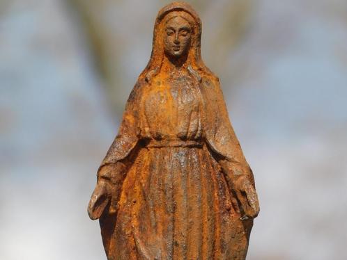 Maria beeld - gietijzer - roestkleur, Verzamelen, Religie, Nieuw, Beeld(je), Ophalen of Verzenden