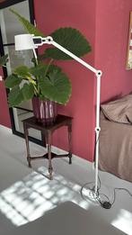 Tonone Bolt Lamp Vloerlamp Wit, Huis en Inrichting, Ophalen, Zo goed als nieuw, 150 tot 200 cm