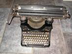 Soerabaja, Indonesië, Typemachine, merk Olivetti, Ophalen of Verzenden