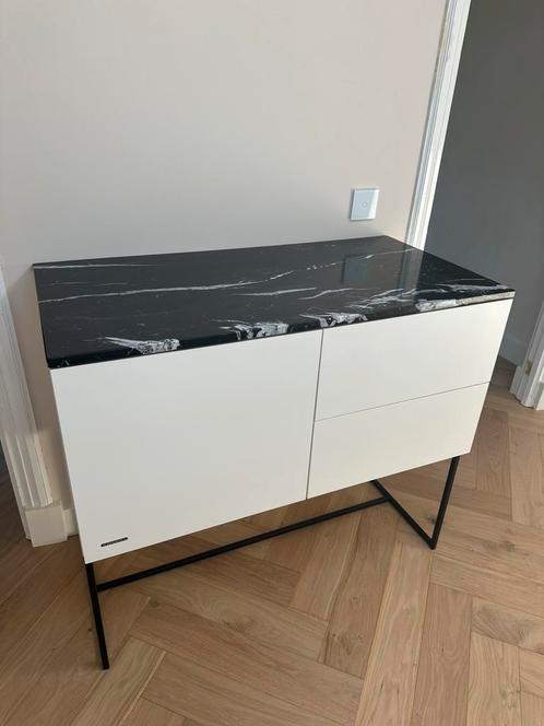 Kidsmill commode met zwart marmeren blad, Huis en Inrichting, Kasten | Dressoirs, Gebruikt, 25 tot 50 cm, Ophalen