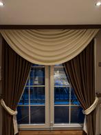 Mooie vitrages en overgordijnen, Ophalen of Verzenden, Zo goed als nieuw, Bruin, 200 cm of meer