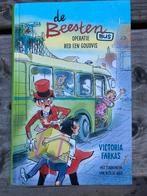 De Beestenbus: Operatie Red een Goudvis, Ophalen of Verzenden, Zo goed als nieuw, Fictie algemeen