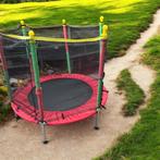 Rode Indoor/Outdoor Trampoline met Net en Gratis Space Hoppe, Ophalen, Gebruikt