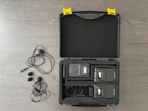Boya BY-WM8 Pro-K2 UHF draadloze microfoon set met koffer, Audio, Tv en Foto, Videocamera's Digitaal, Zo goed als nieuw, Externe microfoon