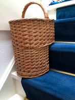 Trapmand, Huis en Inrichting, Woonaccessoires | Schalen en Manden, Ophalen, Nieuw, Riet, Mand