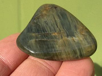 Chloriet in Chalcedoon broekzaksteen mineralen A beschikbaar voor biedingen