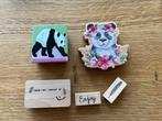 5 houten stempels - panda / veer / tekst, Ophalen of Verzenden, Zo goed als nieuw, Materiaal