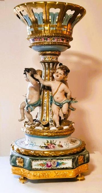 Capodimonte Jardinière - Bruno Merli beschikbaar voor biedingen