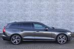 Volvo V60 Recharge T6 AWD R-Design | Stoelverwarming | Harma, Auto's, Volvo, Gebruikt, Euro 6, 4 cilinders, Leder en Stof