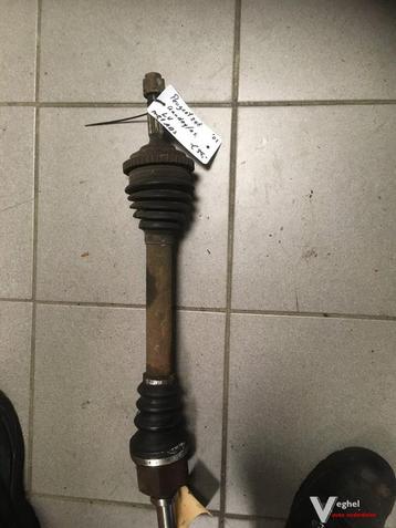 peugeot 206 bwjr '02 aandrijfas met abs links voor beschikbaar voor biedingen