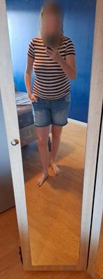 Korte broek maat 32 Mamalicious, Maat 38/40 (M), Blauw, Ophalen of Verzenden, Gedragen