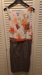 Jurk met riem , sjaal , en Blazer, Kleding | Dames, Jurken, H&M, Overige kleuren, Maat 42/44 (L), Ophalen of Verzenden