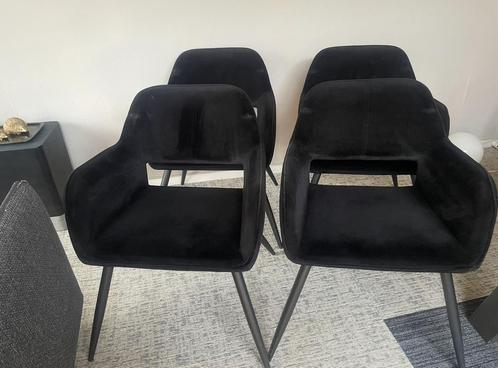 Woood Jelle eetkamer stoelen 4 stuks, Huis en Inrichting, Stoelen, Zo goed als nieuw, Vier, Stof, Zwart, Ophalen