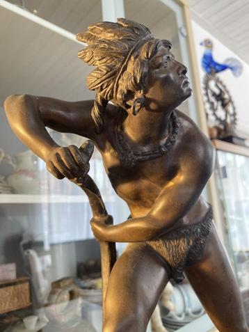 Bronzen studie uit de 19e eeuw van De laatste der Mohikanen beschikbaar voor biedingen