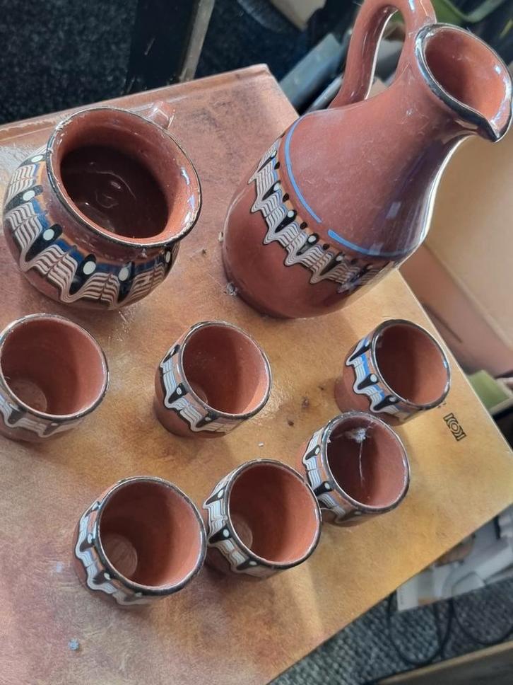 Aardewerk Servies met Kan en Bekers, Antiek en Kunst, Antiek | Servies los, Ophalen of Verzenden