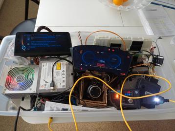 BMW i8 testkit met bcm, tacho,headunit,ecu,sleutel, transm.e beschikbaar voor biedingen