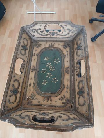 Mooie doorleefde Franse Houten bak beschikbaar voor biedingen