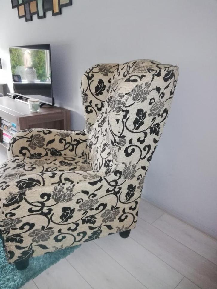 Gebruikte stoel Gratis, Huis en Inrichting, Stoelen, Gebruikt, Ophalen