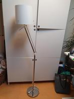 Stijlvolle verstelbare vloerlamp, Ophalen, Gebruikt, Modern, Metaal