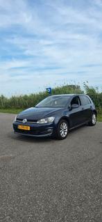 Volkswagen Golf 1.2 Automaat 81KW 5D Dsg-7 2015 Blauw, Auto's, 4 cilinders, Blauw, 620 kg, 1151 kg