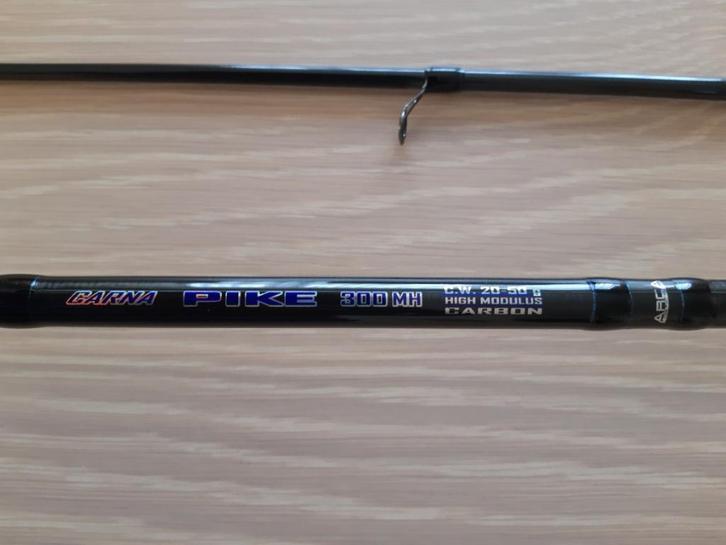 Arca werphengel, Watersport en Boten, Hengelsport | Roofvissen, Zo goed als nieuw, Werphengel, Ophalen