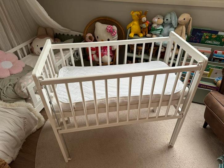 Co-sleeper aanschuifbedje wieg Petit Amelie wit, Kinderen en Baby's, Babywiegjes en Ledikanten, Gebruikt, Wieg, Ophalen
