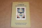 Tarot, Spiegel van de Ziel — Handleiding Crowley Thoth Tarot, Boeken, Esoterie en Spiritualiteit, Ophalen of Verzenden, Gelezen