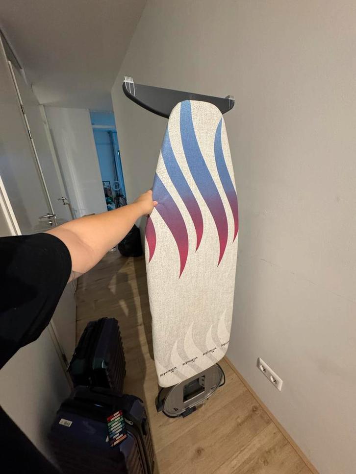 Vileda Total Reflect Plus Strijkplank - Groot & Comfortabel, Witgoed en Apparatuur, Strijkijzers en Strijkplanken, Zo goed als nieuw
