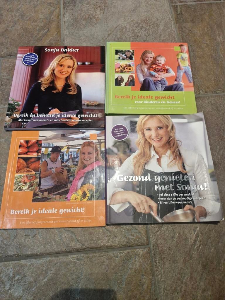 Sonja Bakker Boeken - 4 stuks, Boeken, Kookboeken, Gelezen, Voorgerechten en Soepen, Hoofdgerechten, Nederland en België, Gezond koken