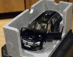 AUTOart - Mercedes-Benz C-Klasse 1:18 Boxed, Hobby en Vrije tijd, Modelauto's | 1:18, Ophalen of Verzenden, Zo goed als nieuw