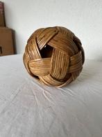 Sepak Takraw Echte Authentieke Bal van Riet Rotan Vintage, Ophalen of Verzenden, Gebruikt