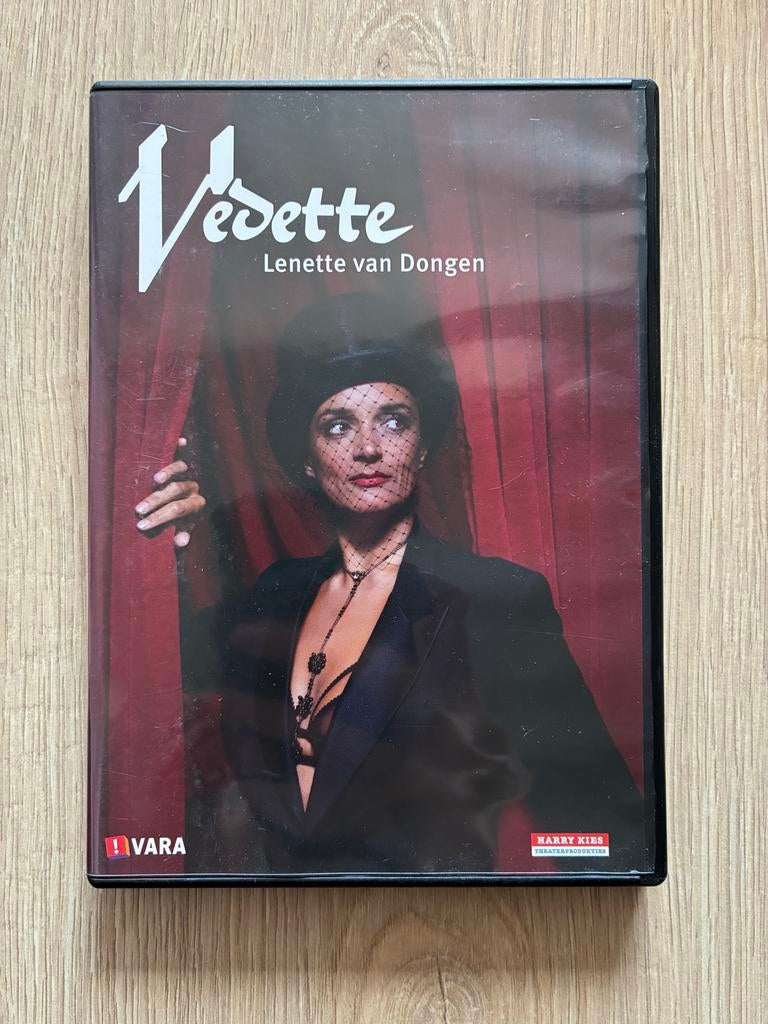 Vedette - Lenette van Dongen DVD, Alle leeftijden, Ophalen of Verzenden, Zo goed als nieuw, Stand-up of Theatershow