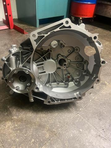 Gereviseerde versnellingsbak VW Caddy 2.0 sdi JJS/HFN/FZU beschikbaar voor biedingen