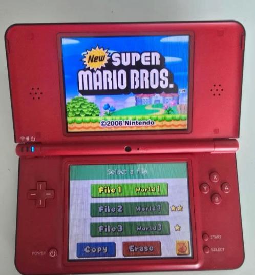 Nintendo DSi XL Super Mario Bros 25th Anniversary Edition, Spelcomputers en Games, Spelcomputers | Nintendo DS, Zo goed als nieuw