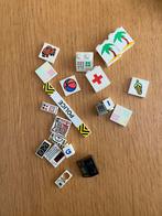 Lego - steentjes met bedrukking (2), Ophalen of Verzenden