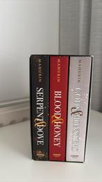 Serpent & Dove 3 Book Paperback Box Set, Ophalen of Verzenden, Zo goed als nieuw