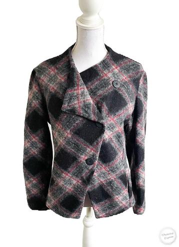 Mooi jasje van Cora Kemperman L beschikbaar voor biedingen